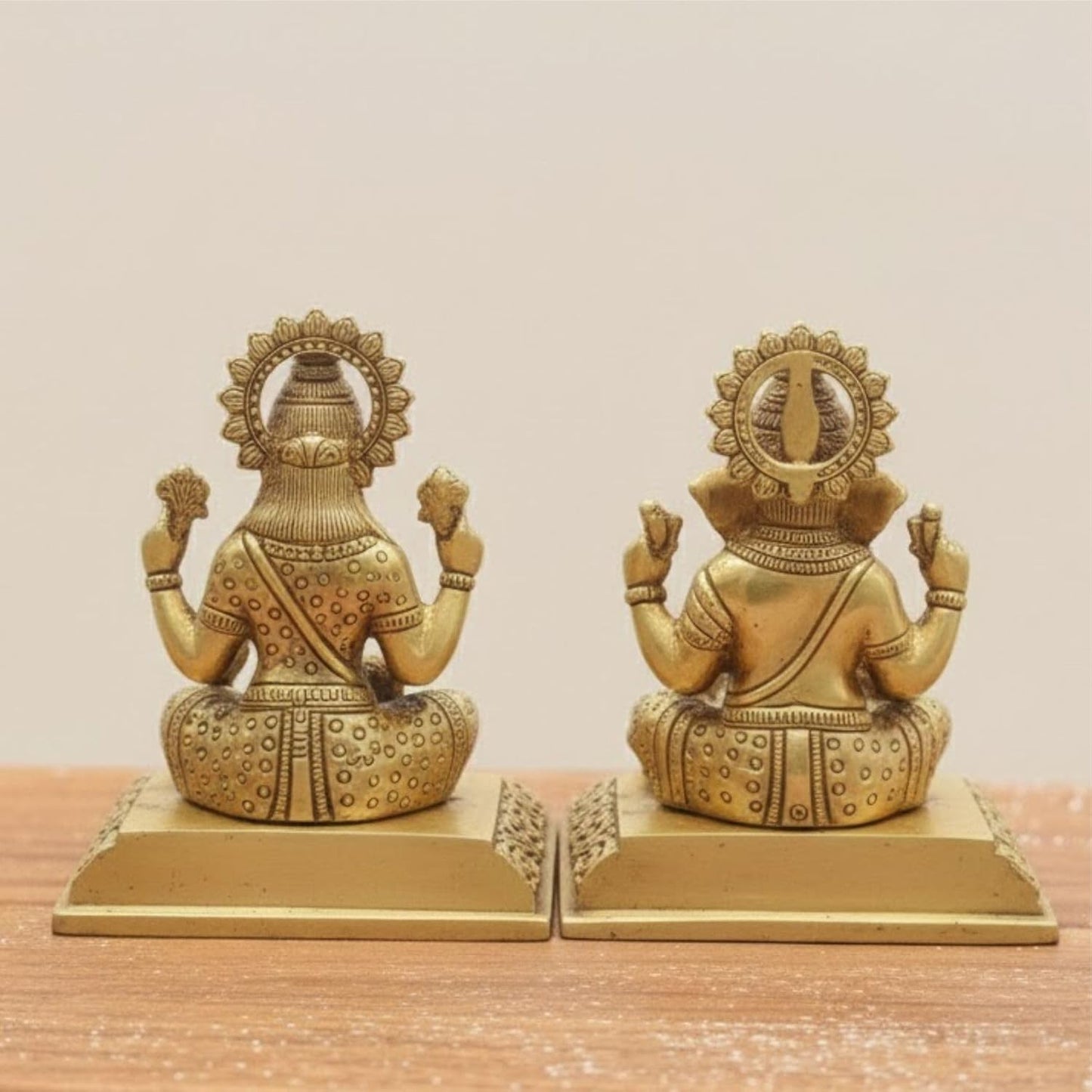 Handcrafted Brass Lakshmi Ganesh Idol Set – Divine Blessings for Your Home Temple