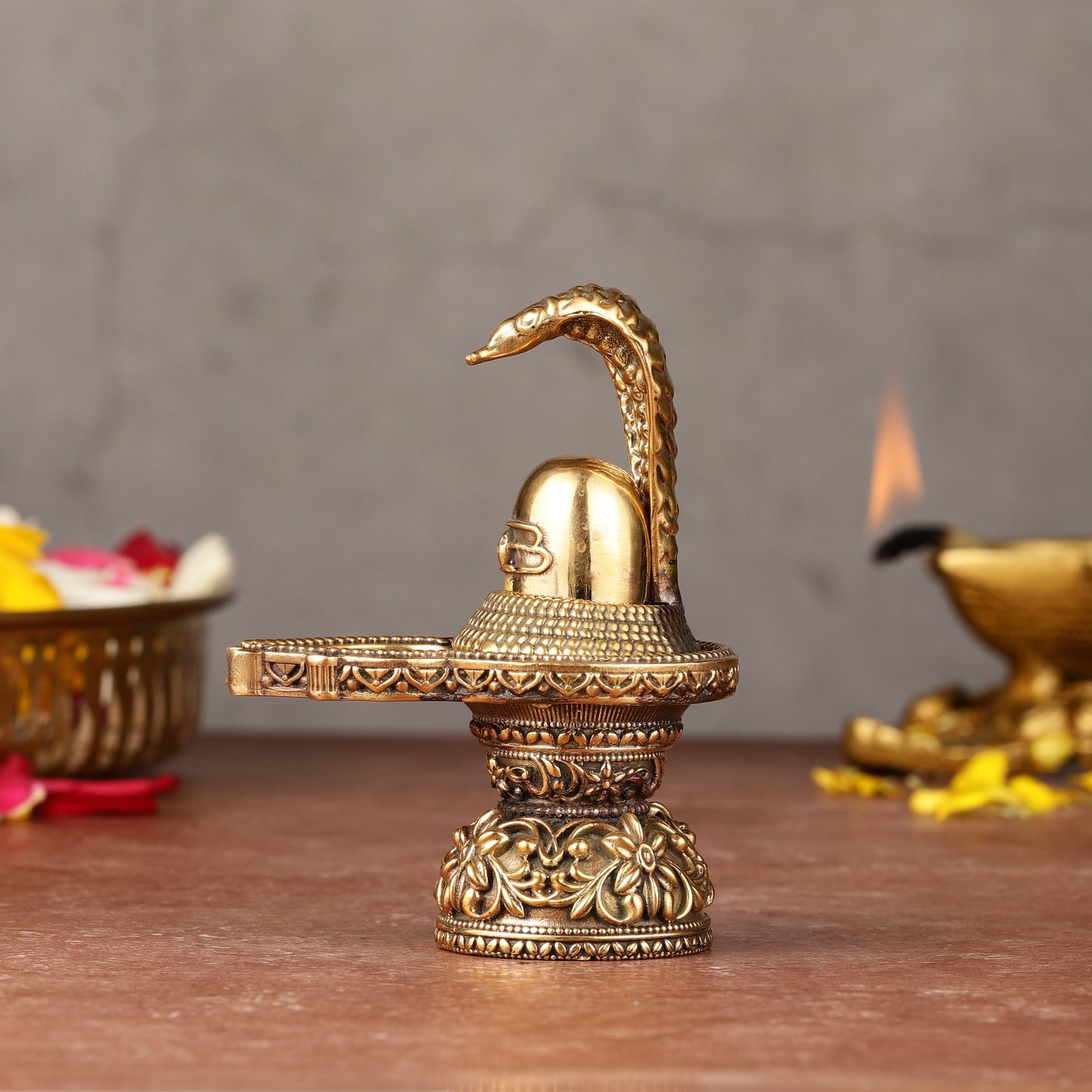 Kanha Kothi 3.5 Inch Brass Shivling with Nag Design | Decorative Shivling for Home Temple & Puja